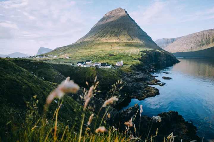 Viðareiðis kirkja